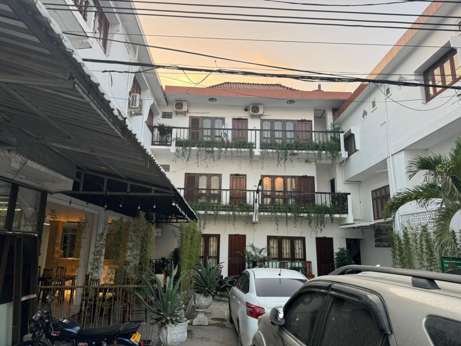 Vang Vieng Green Hotel Eksteriør billede